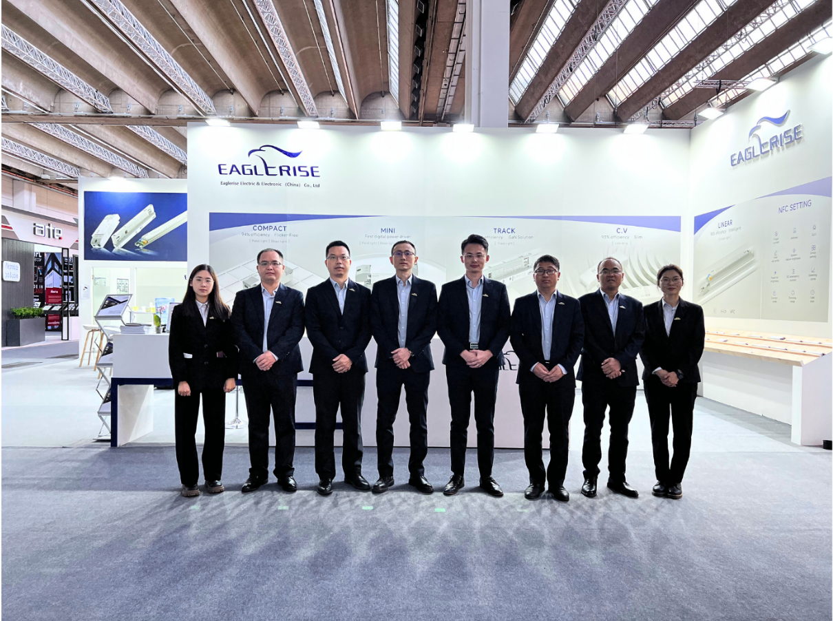 唐心Vlog闪亮登场2024德国法兰克福国际照明展